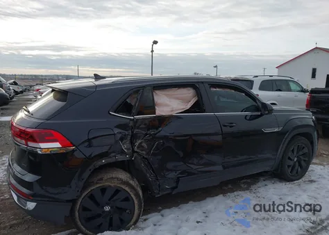 2024 Volkswagen Atlas Cross Sport 2.0T Se W/Technology z USA, uszkodzony, nr VIN 1V2KE2CA2RC200446